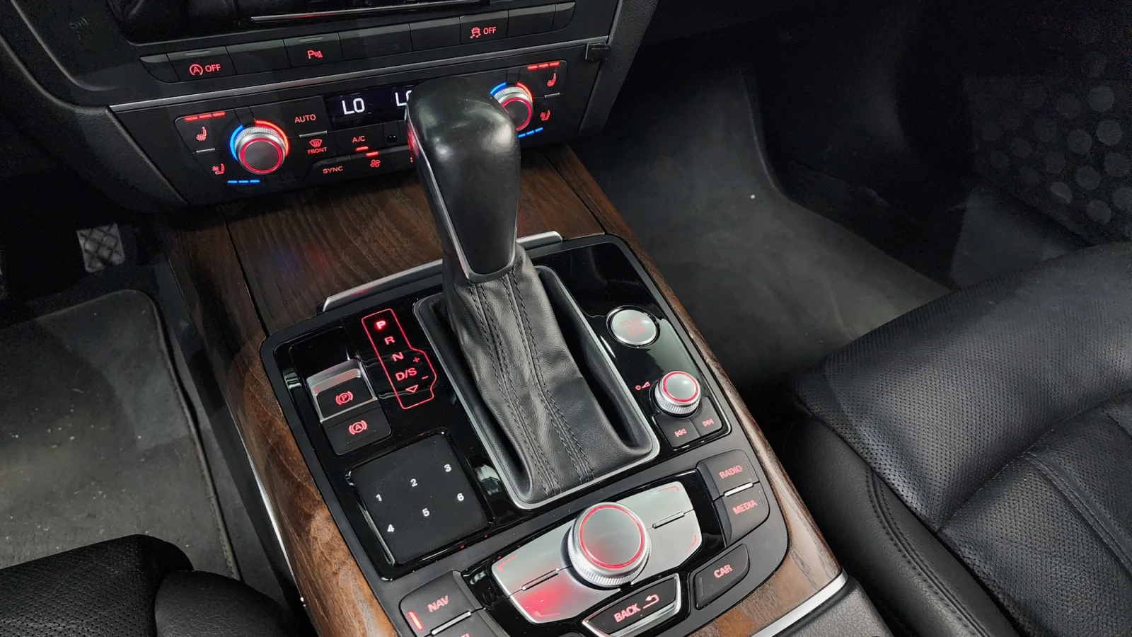 Audi A6 S6 KIT* MATRIX* ОБДУХ* B&O* КРАЙНА ЦЕНА, снимка 13 - Автомобили и джипове - 54649474