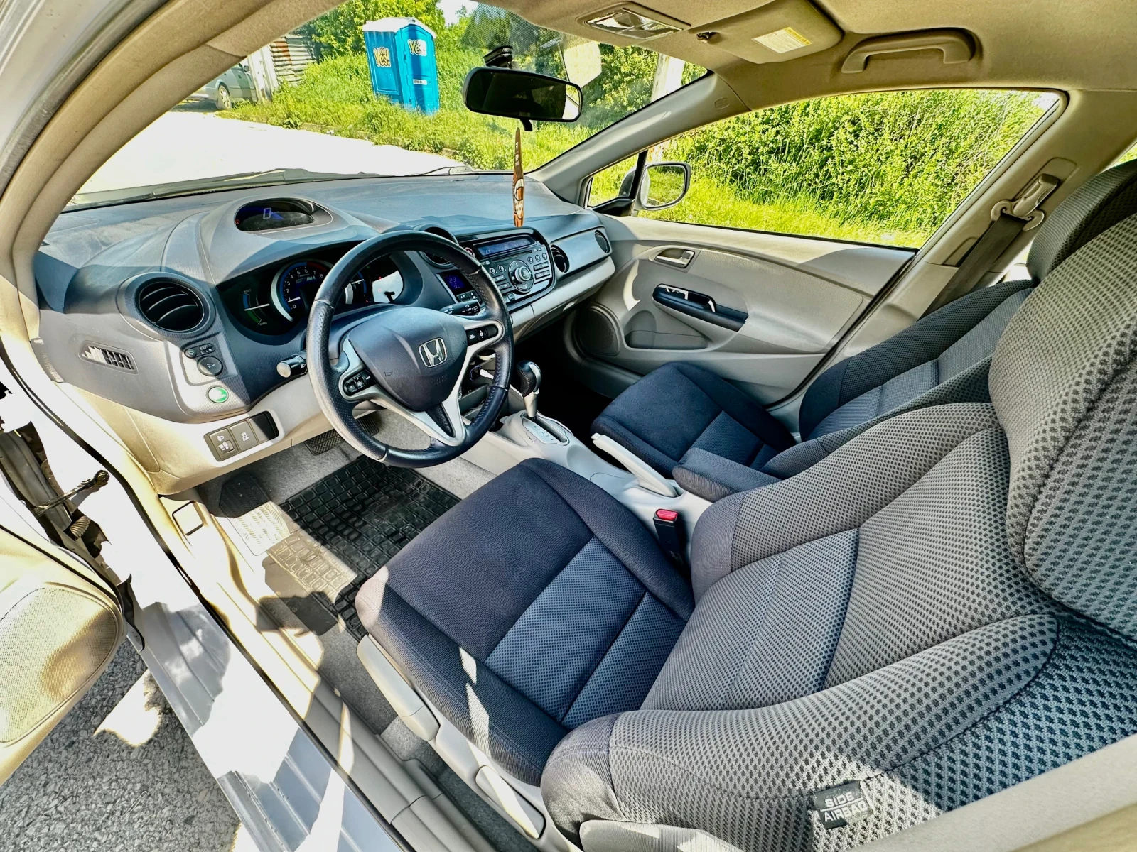Honda Insight 1.3 Hybrid , снимка 12 - Автомобили и джипове - 54666226