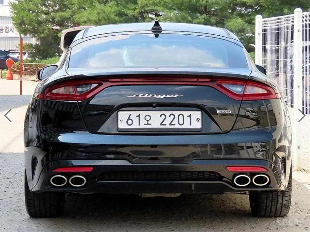 Kia Stinger 2.0* TURBO* AWD* PRATINUM* ХЕДЪП* ОБДУХВАНЕ* КАМЕР, снимка 4 - Автомобили и джипове - 55028820