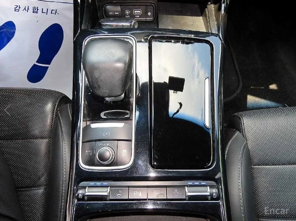 Kia Stinger 2.0* TURBO* AWD* PRATINUM* ХЕДЪП* ОБДУХВАНЕ* КАМЕР, снимка 5 - Автомобили и джипове - 54981387