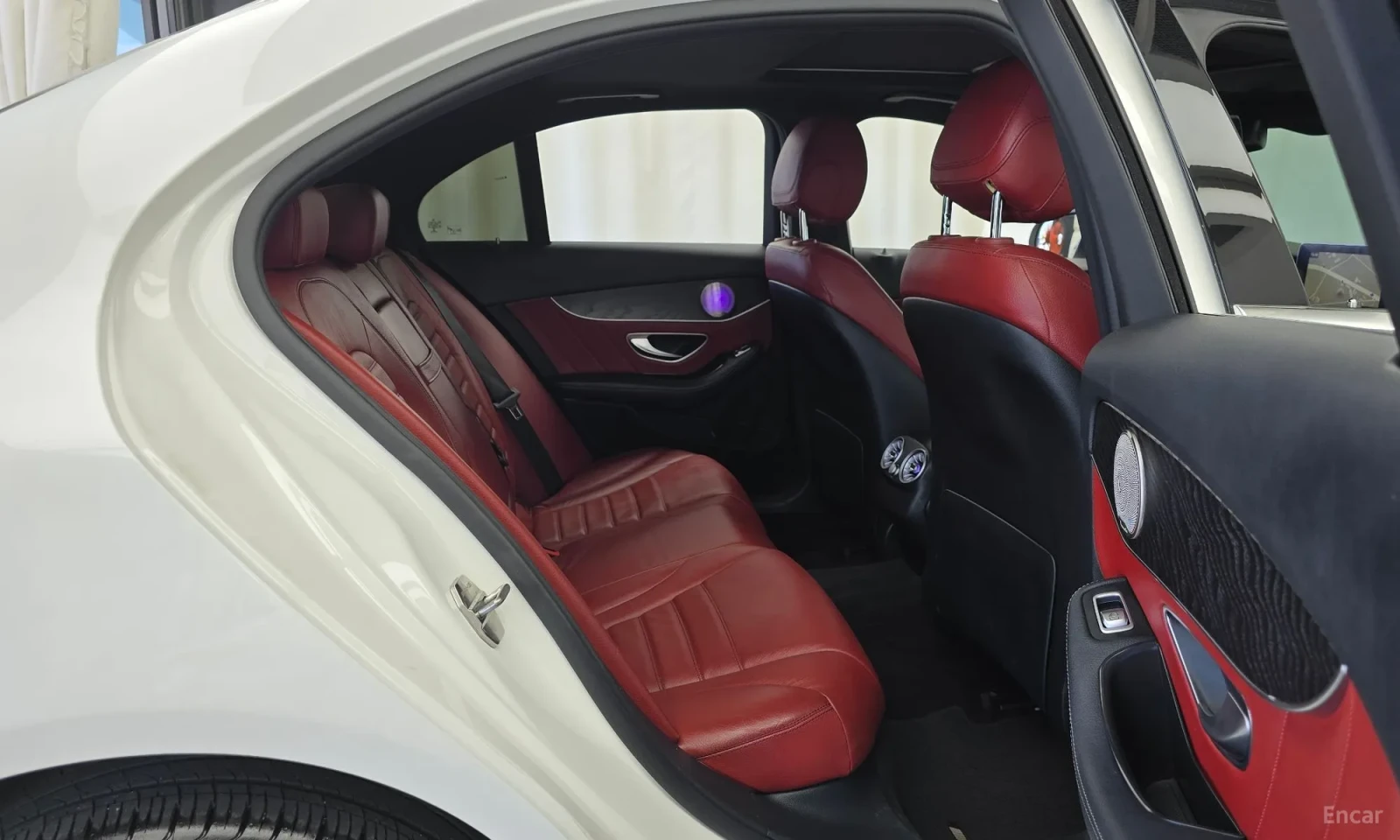 Mercedes-Benz C 300 PROVERKA NA MQSTO V KOREQ* UNIKAT* TOP CENA* EKSTR, снимка 11 - Автомобили и джипове - 55651237