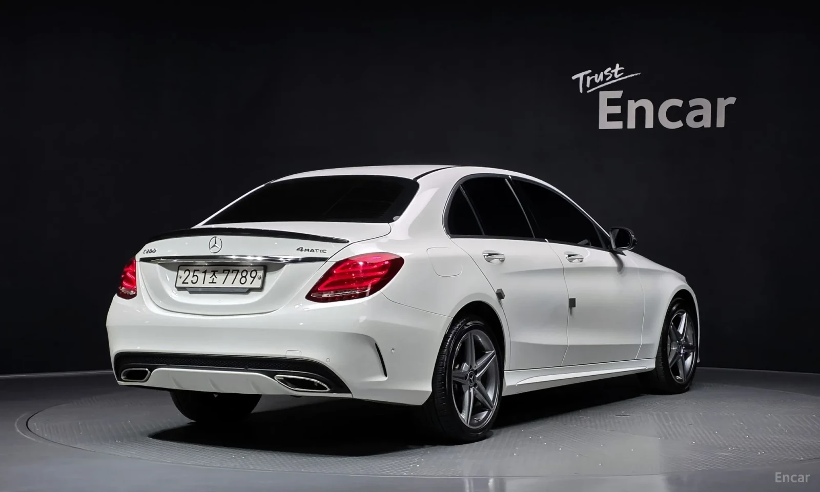 Mercedes-Benz C 300 PROVERKA NA MQSTO V KOREQ* UNIKAT* TOP CENA* EKSTR, снимка 2 - Автомобили и джипове - 55651237