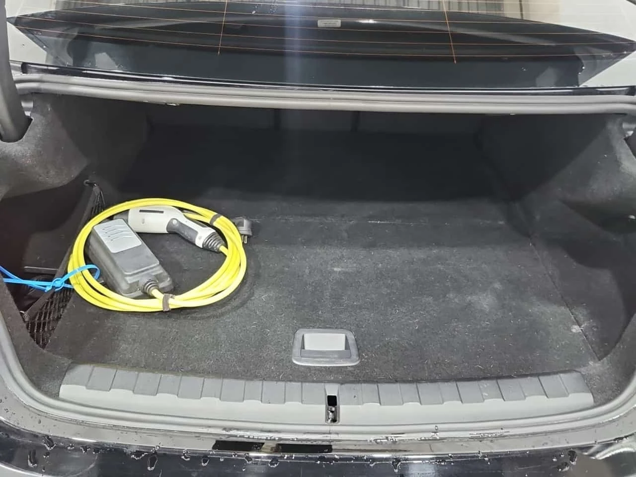 BMW 330 * Plug in Hybrid Xdrive * CARFAX * ���������� | Mobile.bg � ����������� 14