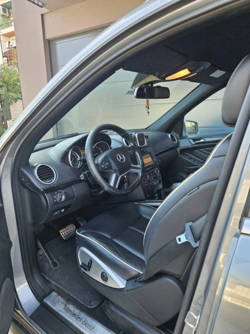 Mercedes-Benz ML 350 CDI, снимка 7 - Автомобили и джипове - 50531313