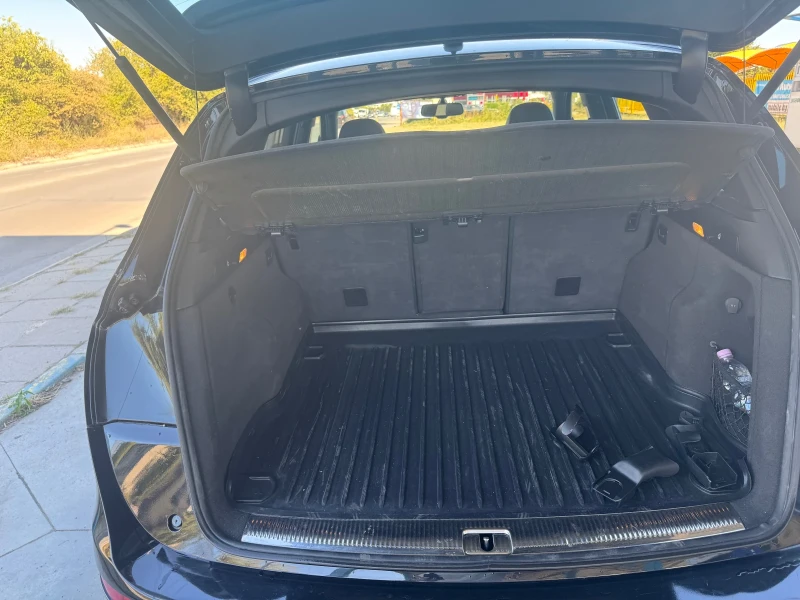 Audi Q5 3.0d / S line / 1-ви сибственик / , снимка 11 - Автомобили и джипове - 51538619