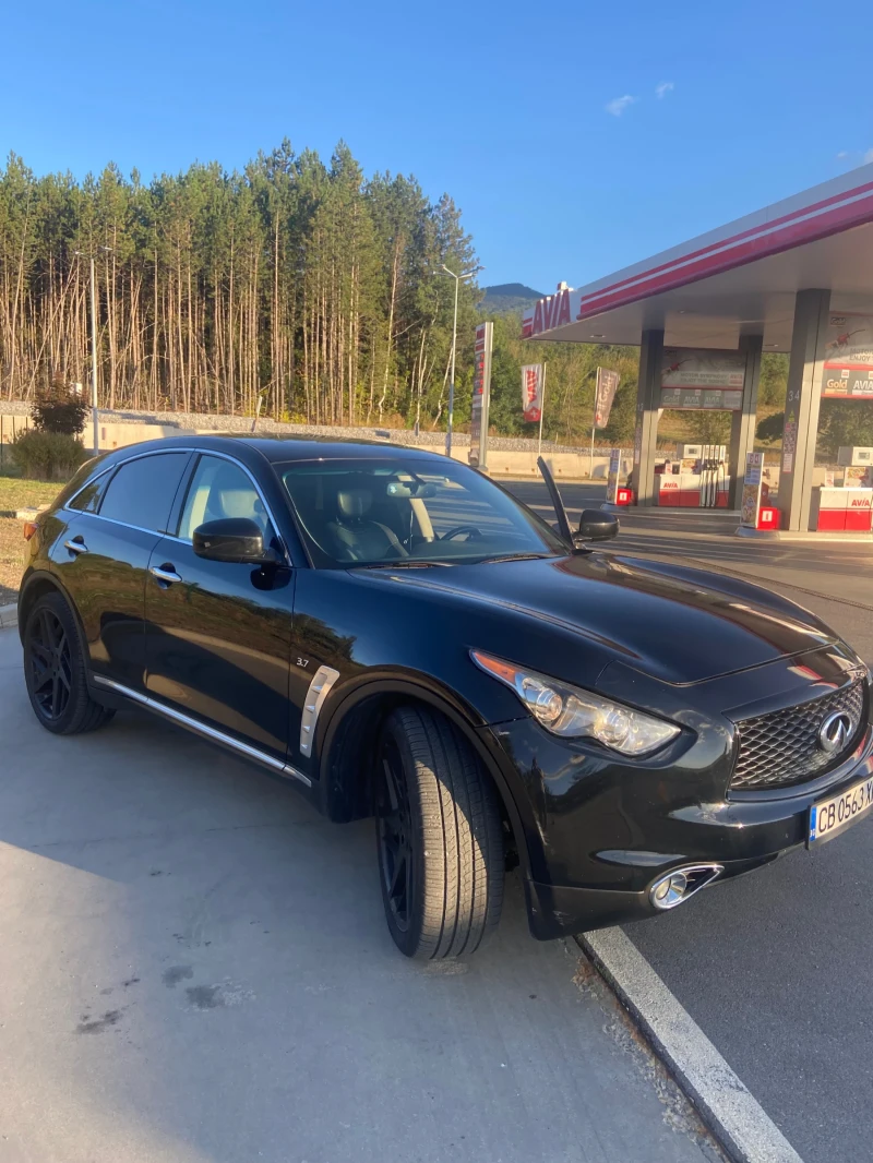 Infiniti QX70 3.7 LPG, снимка 2 - Автомобили и джипове - 53450237