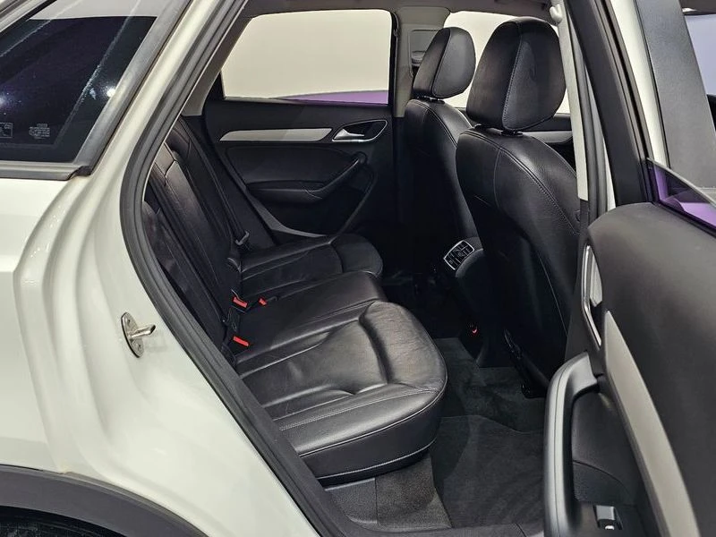 Audi Q3 * TDI* QUATTRO* ЦЕНАДОБГ!, снимка 11 - Автомобили и джипове - 55643243