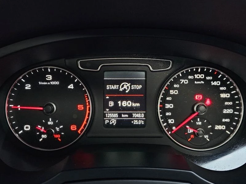 Audi Q3 * TDI* QUATTRO* ЦЕНАДОБГ!, снимка 8 - Автомобили и джипове - 55643243