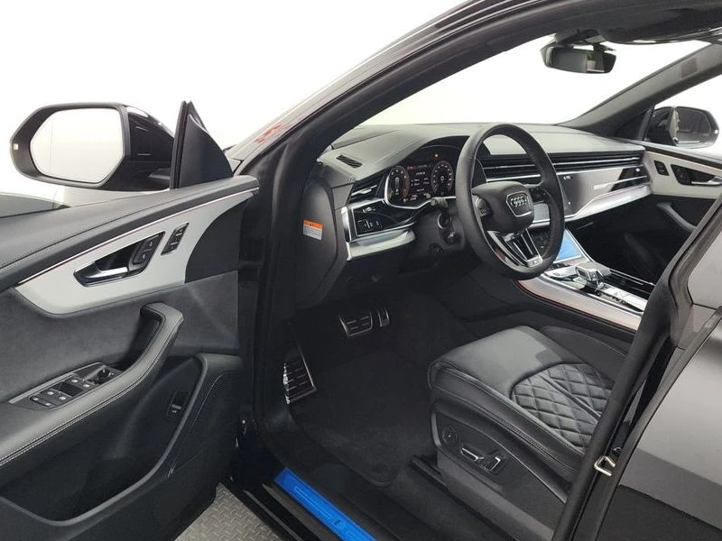 Audi Q8 3.0 DCB Automatic, снимка 10 - Автомобили и джипове - 55800238