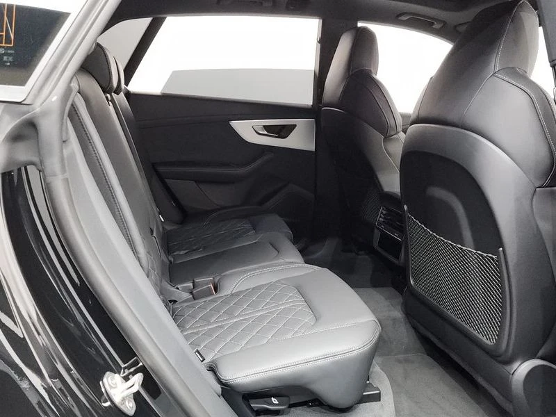 Audi Q8 3.0 DCB Automatic, снимка 11 - Автомобили и джипове - 55800238