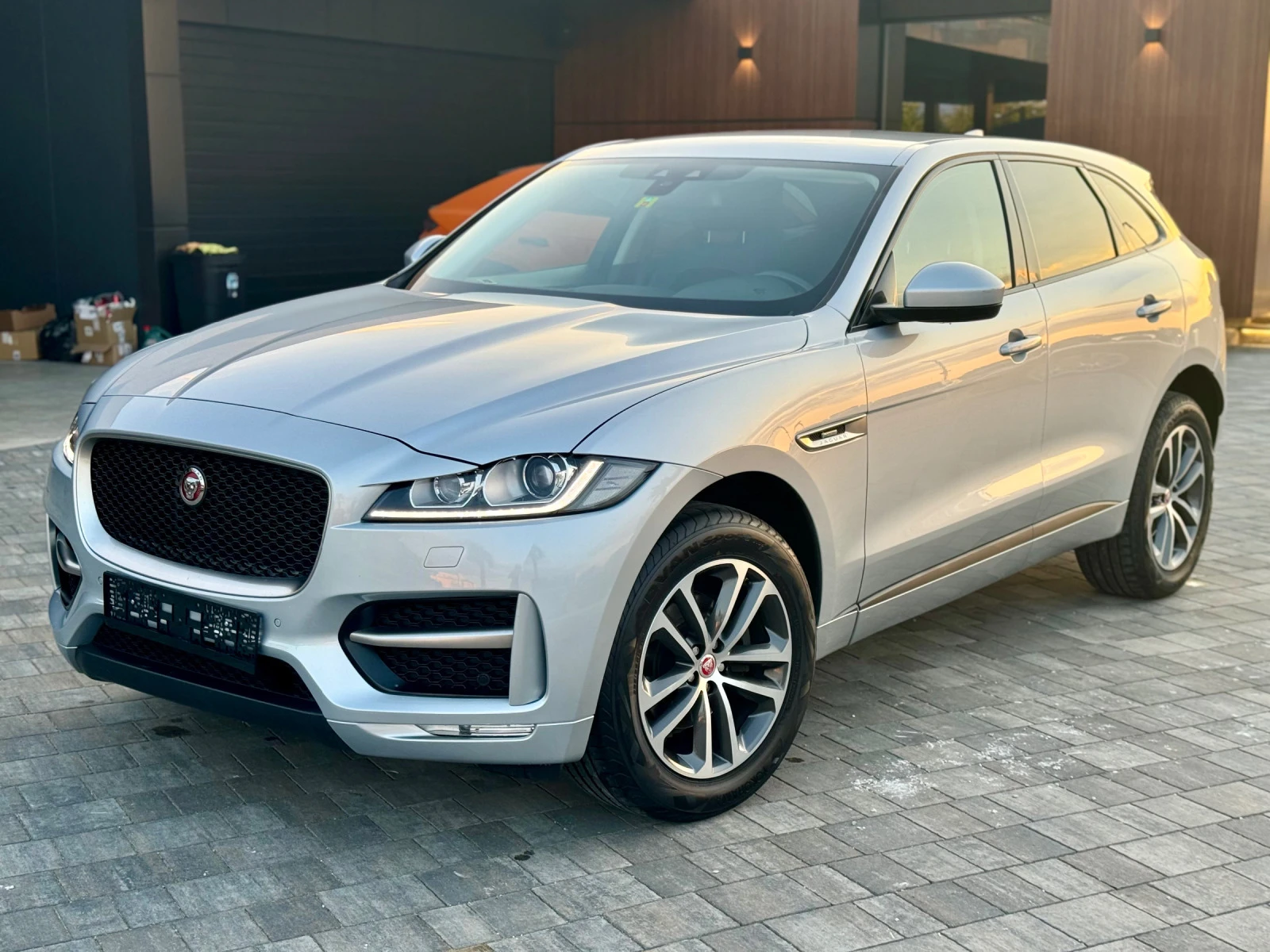 Jaguar F-PACE R -Sport 2, 0d Navi# Podgriavane#Led#Top - изображение 7