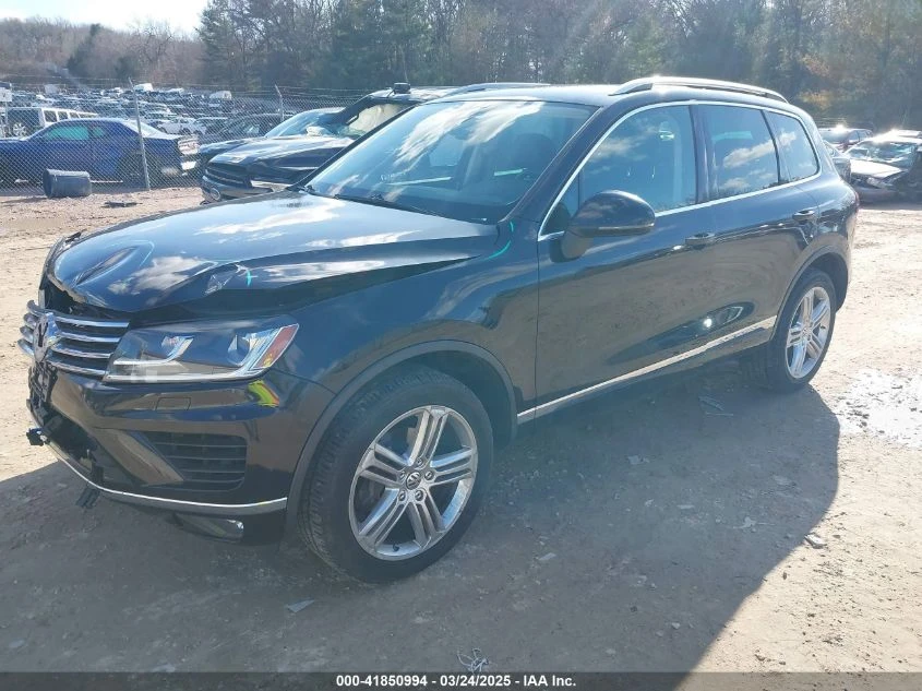 VW Touareg 3.6L V-6 DI, DOHC, VVT, 280HP All Wheel Drive - изображение 2
