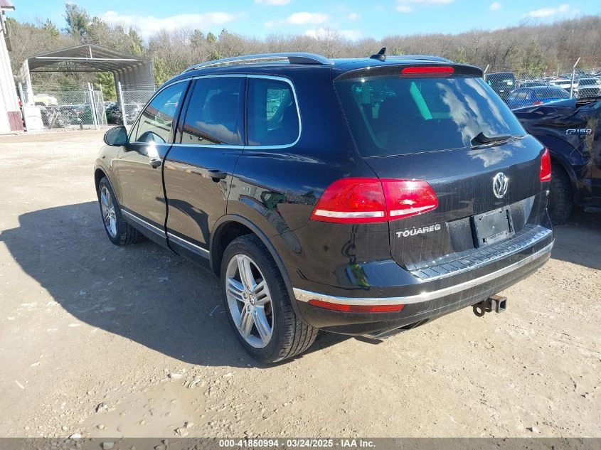 VW Touareg 3.6L V-6 DI, DOHC, VVT, 280HP All Wheel Drive - изображение 10