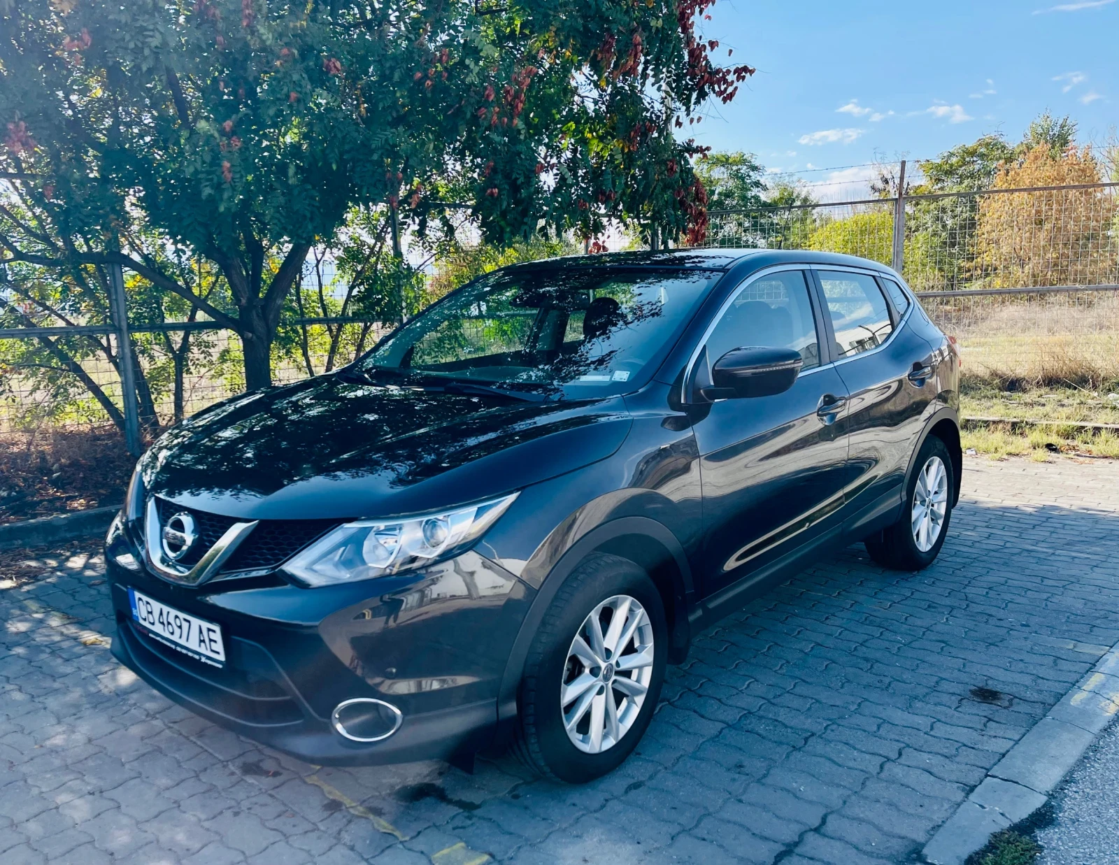 Nissan Qashqai 1.2 CVTI - изображение 2