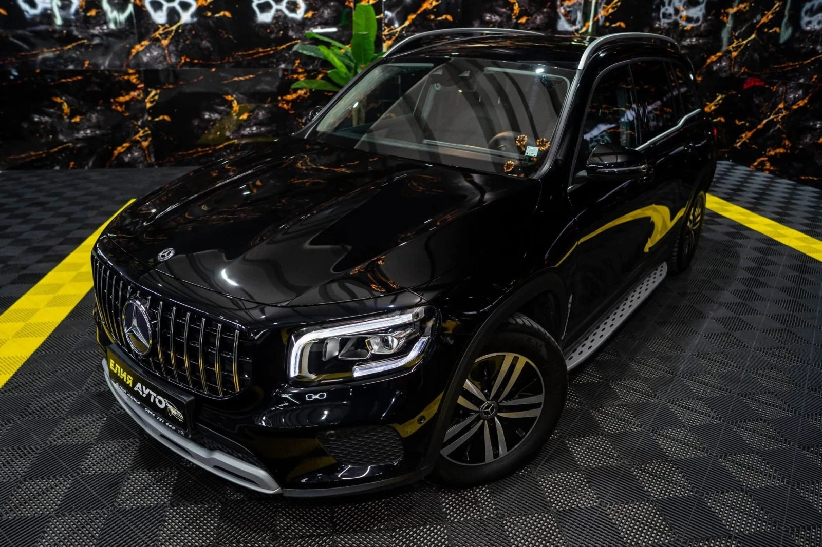 Mercedes-Benz GLB 250D FULL AMG LINE LED 360 ЛИЗИНГ 100%, снимка 5 - Автомобили и джипове - 54109774
