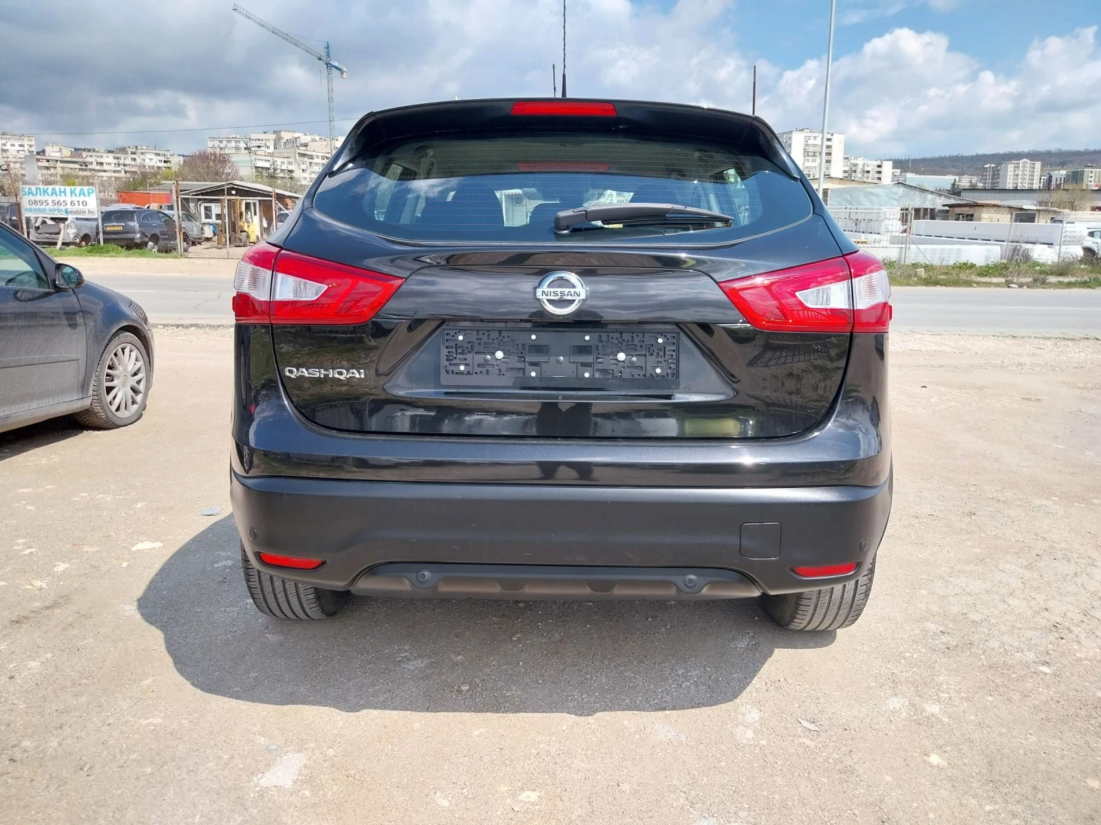Nissan Qashqai 1.6 DCI, снимка 6 - Автомобили и джипове - 54235485