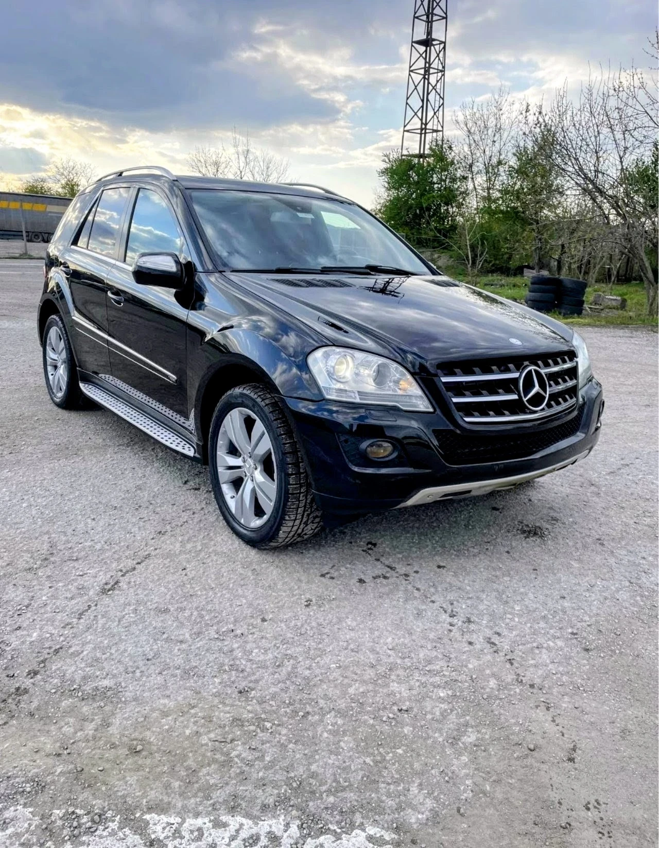 Mercedes-Benz ML 350 Facelift , снимка 2 - Автомобили и джипове - 54596655