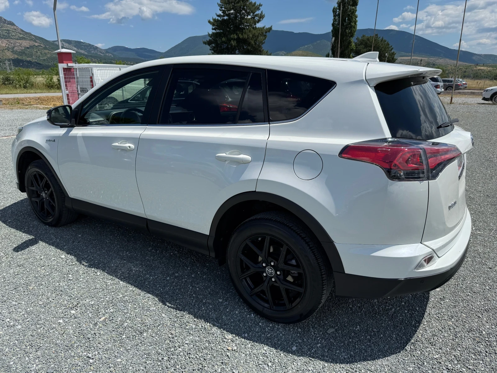 Toyota Rav4 (KATO НОВА)^(ХИБРИД), снимка 9 - Автомобили и джипове - 54955888