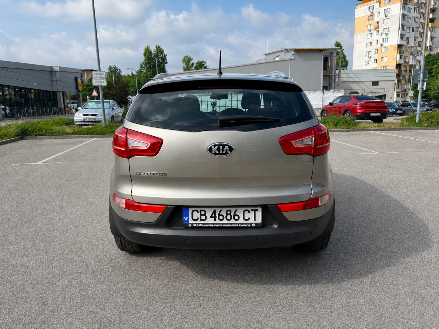 Kia Sportage, снимка 6 - Автомобили и джипове - 55246249