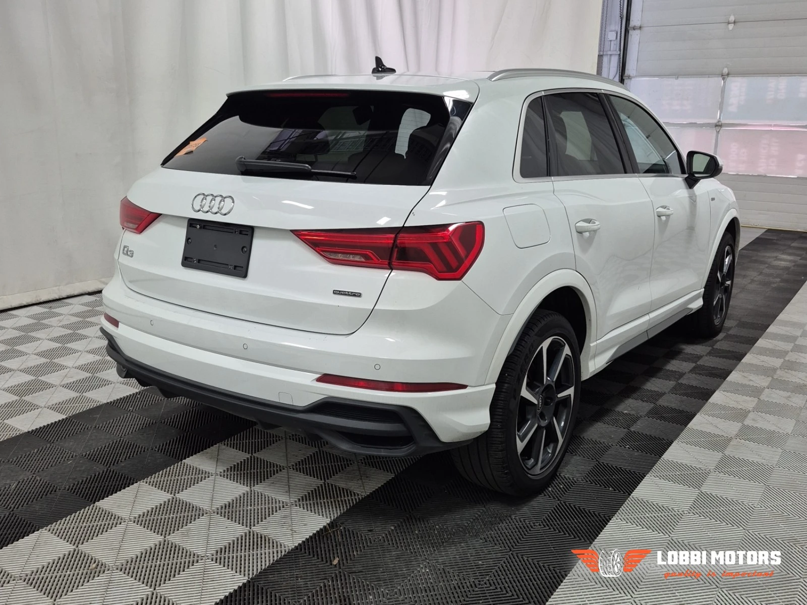 Audi Q3 | Mobile.bg � ����������� 3