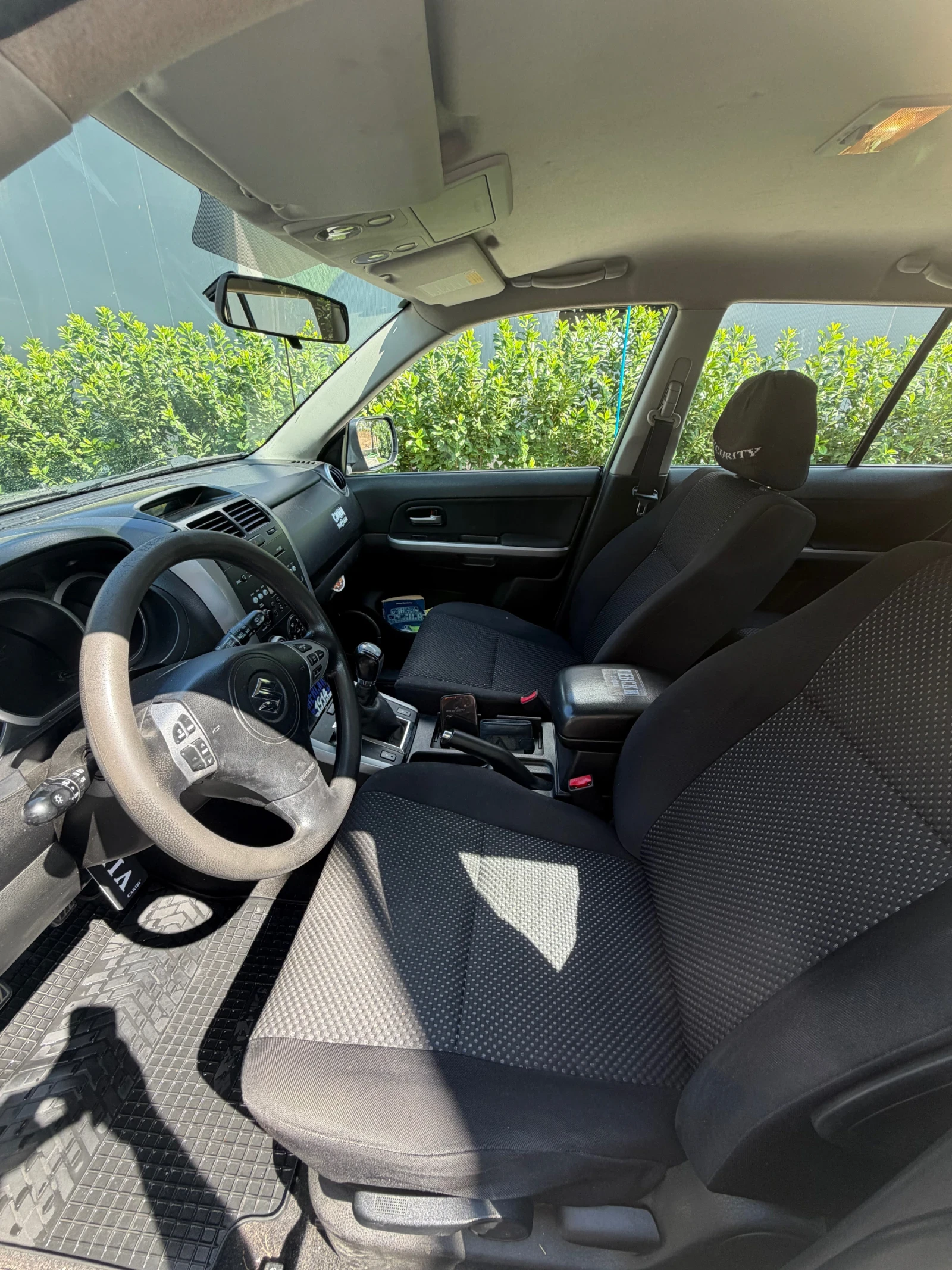 Suzuki Grand vitara 1.9 DDIS, снимка 9 - Автомобили и джипове - 55968721
