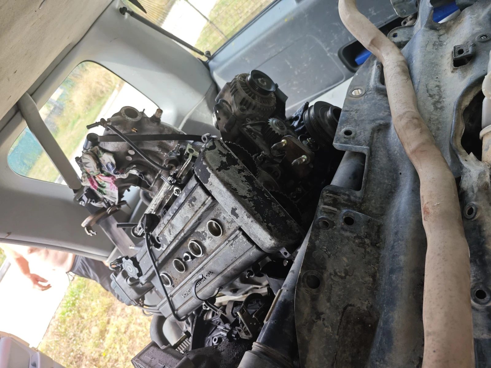 Honda Cr-v 2.0 147кс, снимка 6 - Автомобили и джипове - 55973939
