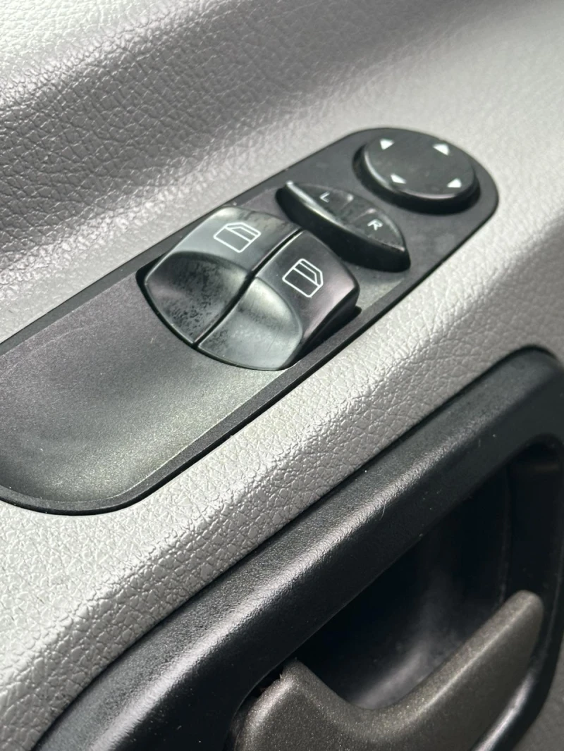 Mercedes-Benz Sprinter 516 CDI, снимка 9 - Бусове и автобуси - 49674411