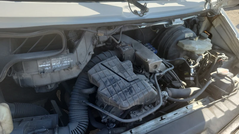 Mercedes-Benz Sprinter, снимка 12 - Бусове и автобуси - 52133678