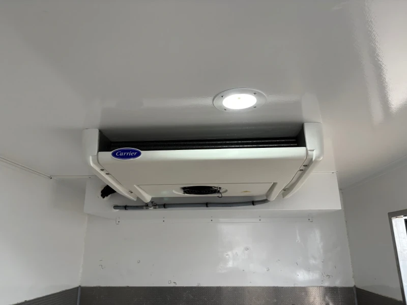 Peugeot Boxer 2.0d-Хладилен-20 -Клима, снимка 17 - Бусове и автобуси - 53466758