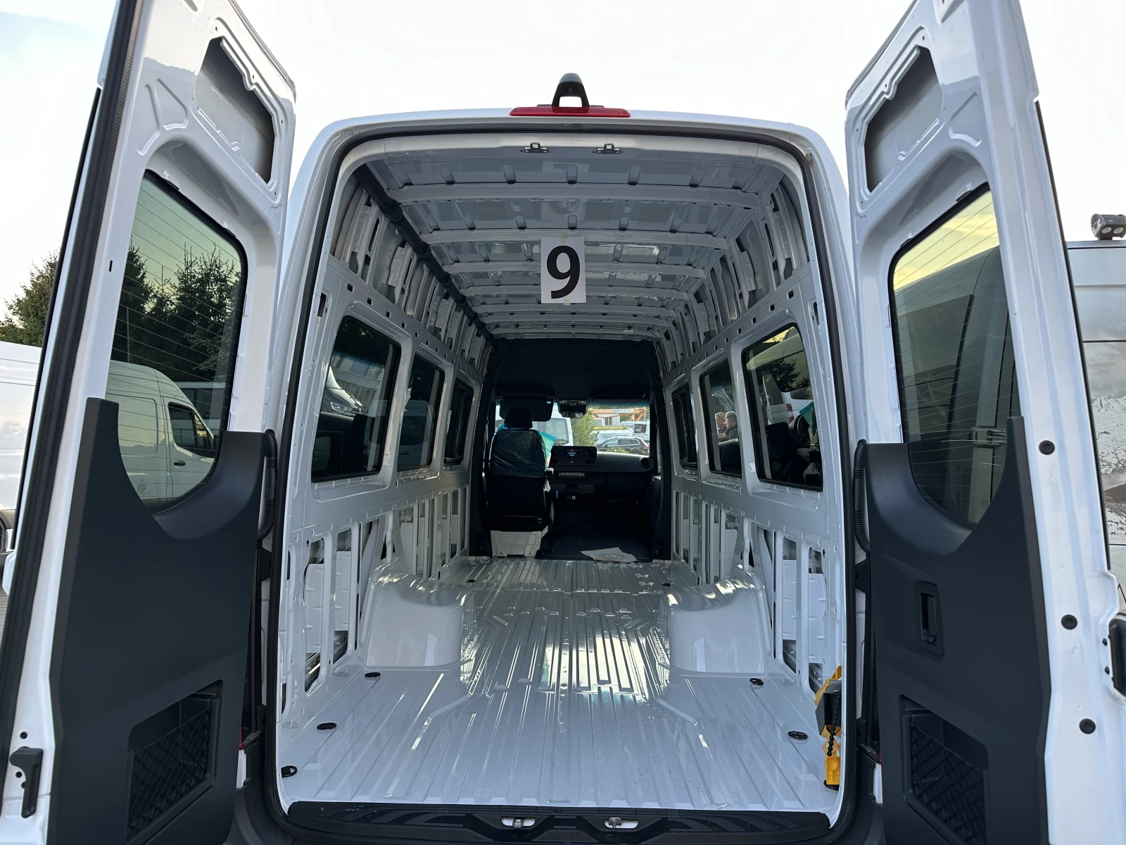 Mercedes-Benz Sprinter 519 CDi - изображение 2