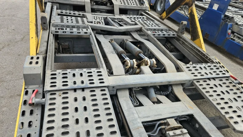 Mercedes-Benz Actros 1843 ls, снимка 2 - Камиони - 53479005