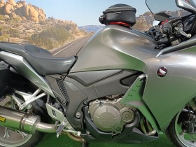 Honda Vfr 1200F ABS, снимка 7 - Мотоциклети и мототехника - 43391891