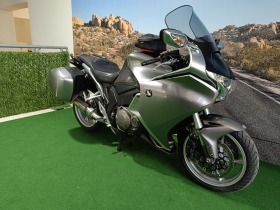 Honda Vfr 1200F ABS, снимка 2 - Мотоциклети и мототехника - 43391891