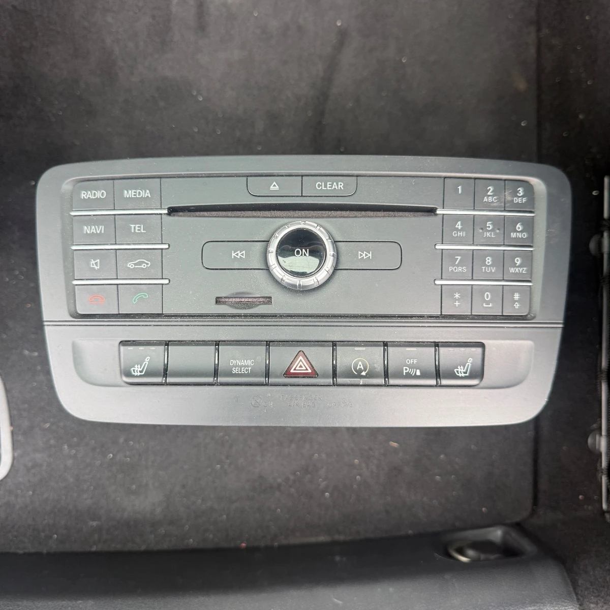 Мултимедийна система Radio Audio CD Player Navigation Head Unit за Mercedes GLA