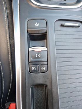 Renault Megane 1.2 tce, снимка 10