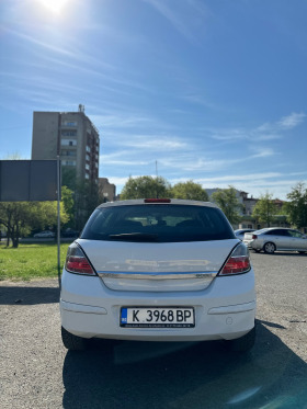 Opel Astra, снимка 6 - Автомобили и джипове - 45287716
