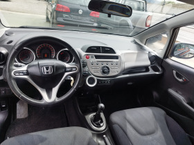 Honda Jazz 1.4i, снимка 11 - Автомобили и джипове - 45321210