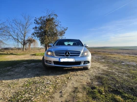 Mercedes-Benz C 220, снимка 11