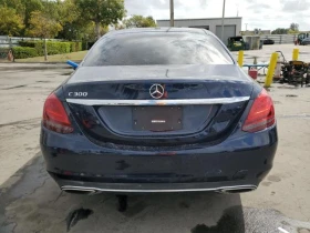 Обява за продажба на Mercedes-Benz C 300 2.0L 4 Rear-wheel drive ~39 700 лв. - изображение 2