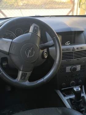 Opel Astra - 1330 € / 2601.25 лв. - 29404625 9