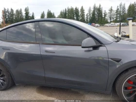 Tesla Model Y PERFORMANCE* DUAL MOTOR* AWD* ПОДГРЕВИ* АВТОПИЛОТ* - 20000 € / 39116.60 лв. - 19708040 12