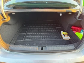 VW Passat B8 2.0 BiTDI 240 k.c. 4Motion 7DSG Highline, LED - 18600 € / 36378.44 лв. - 24574925 17