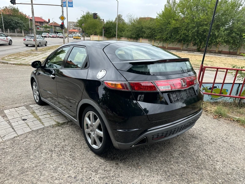 Honda Civic 1.8-EXECUTIVE-Без-Ръжди!, снимка 3 - Автомобили и джипове - 47196415