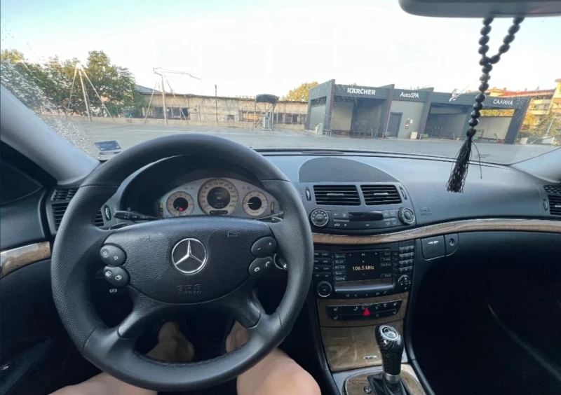 Mercedes-Benz E 320 320CDI V6, снимка 9 - Автомобили и джипове - 47988501