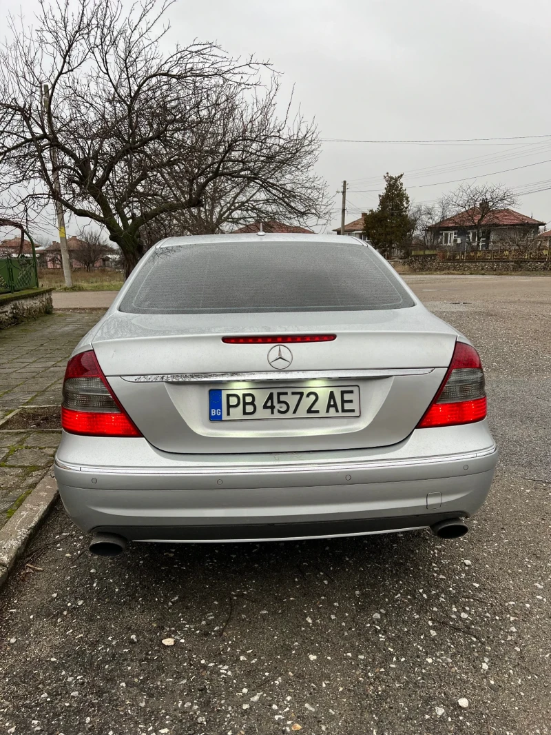 Mercedes-Benz E 320 320CDI V6, снимка 4 - Автомобили и джипове - 47988501