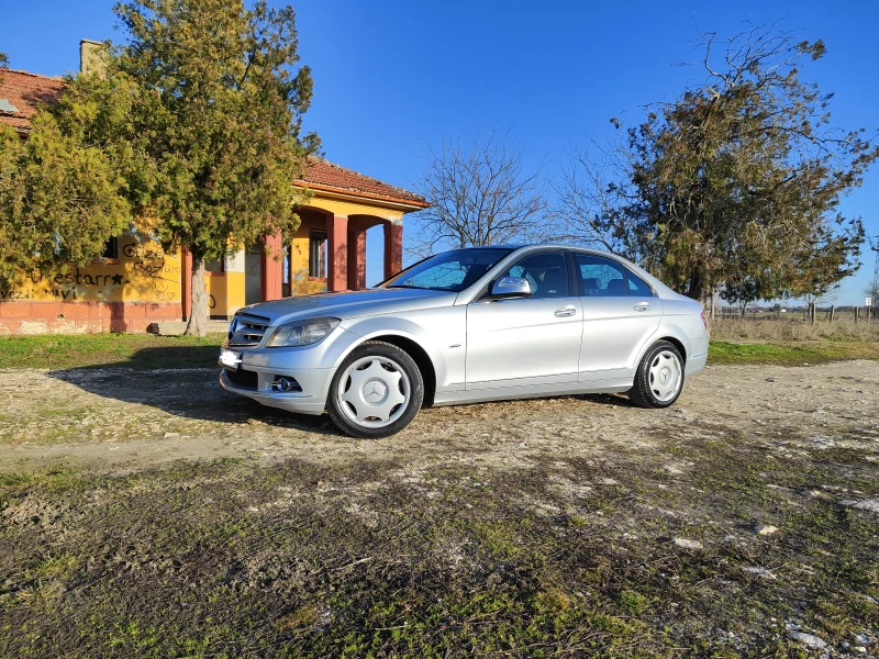 Mercedes-Benz C 220, снимка 6 - Автомобили и джипове - 48757948