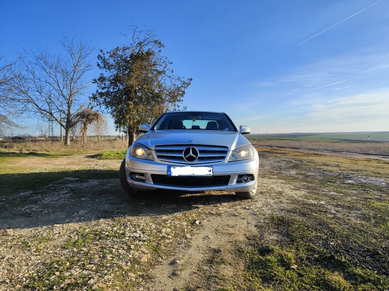 Mercedes-Benz C 220, снимка 11 - Автомобили и джипове - 48757948