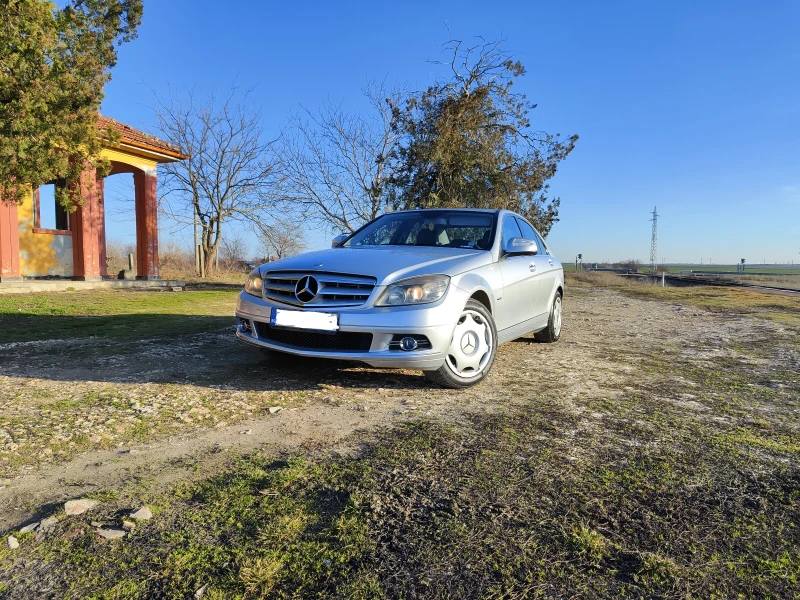 Mercedes-Benz C 220, снимка 12 - Автомобили и джипове - 48757948