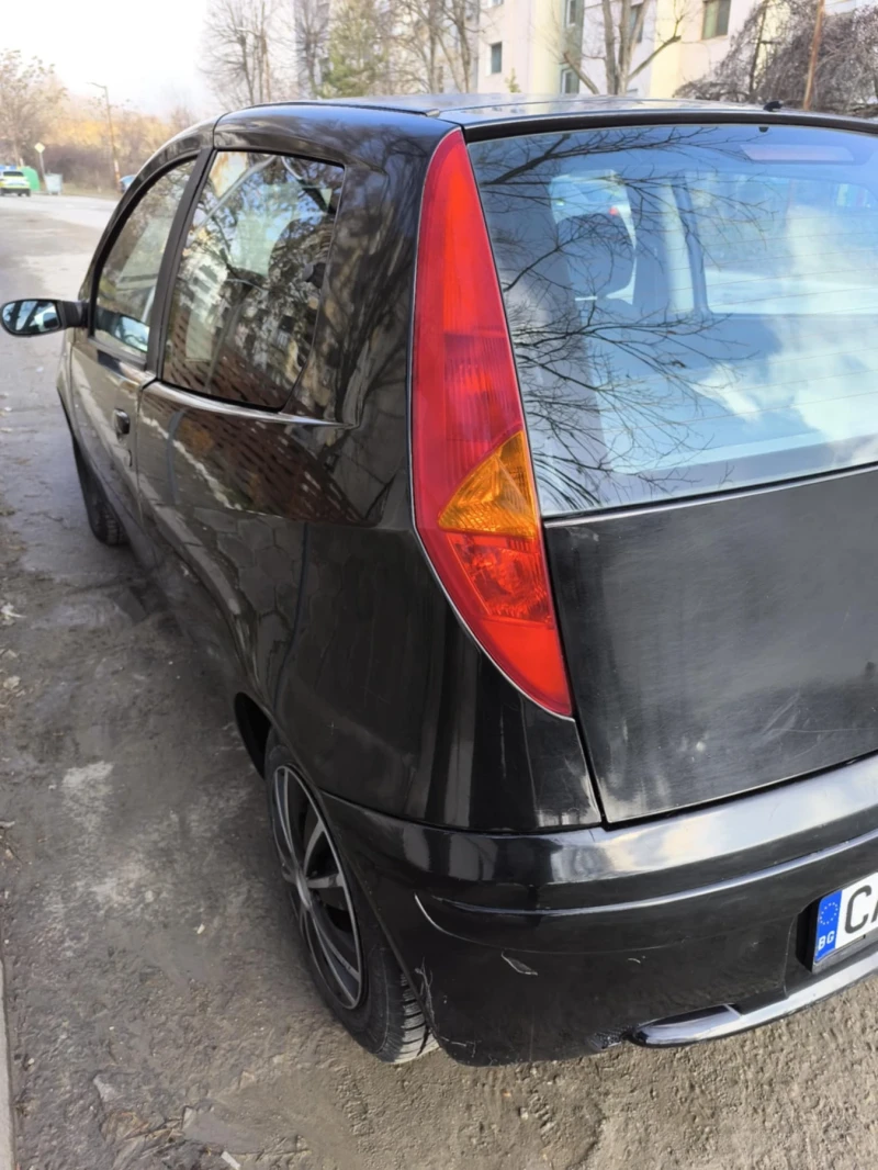 Fiat Punto, снимка 2 - Автомобили и джипове - 49054348