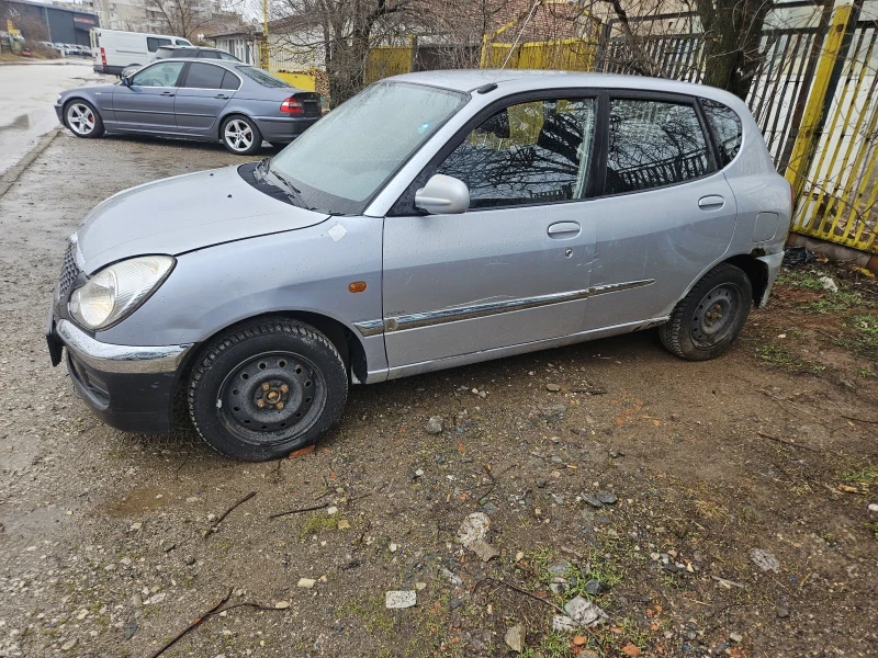 Daihatsu Sirion 4x4* Климатик , снимка 1 - Автомобили и джипове - 49332774